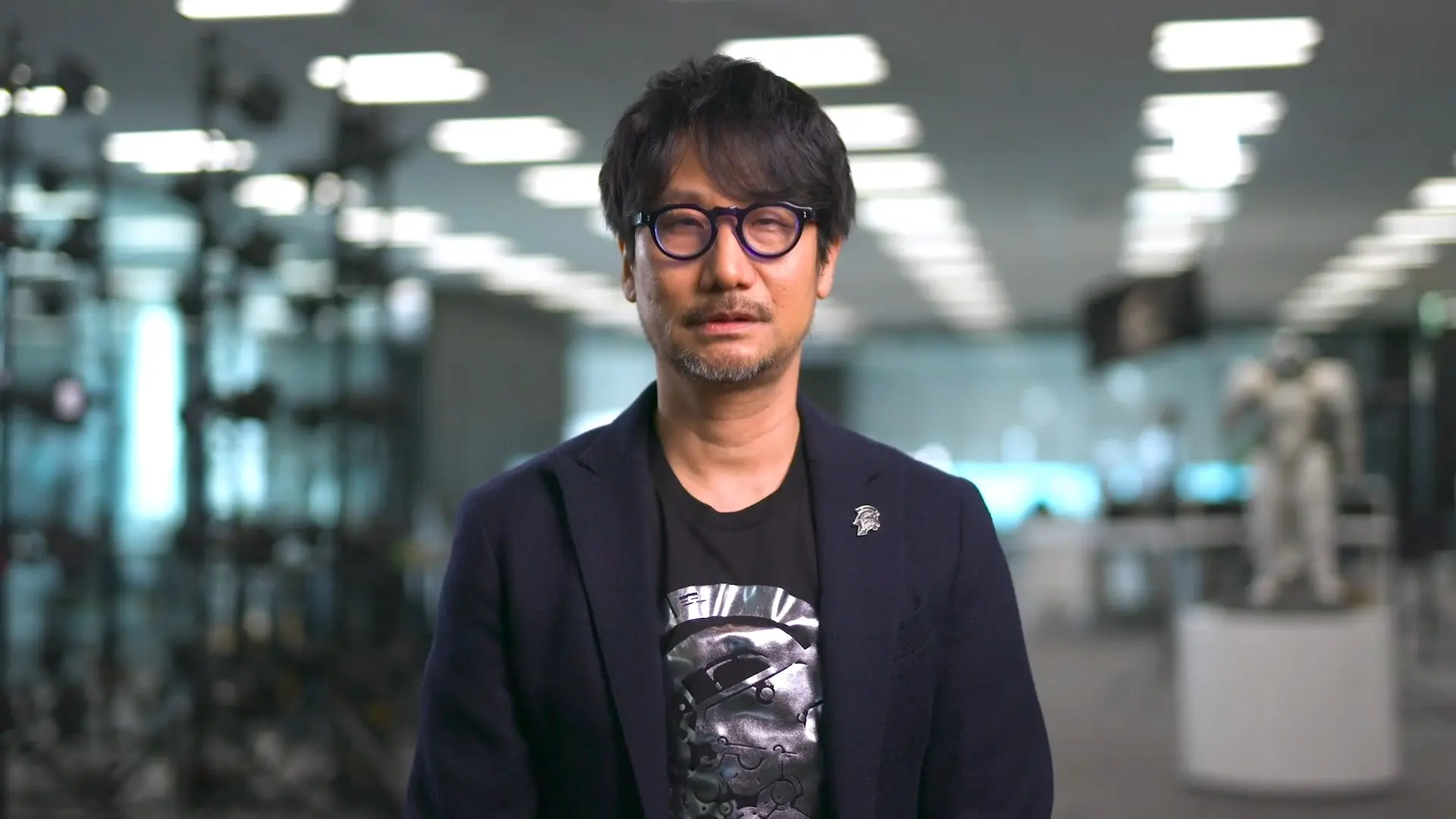 
         Hideo Kojima está decepcionado por el futuro digital de PlayStation, ya que "esta empresa me puede impedir el acceso a esos datos" 
    