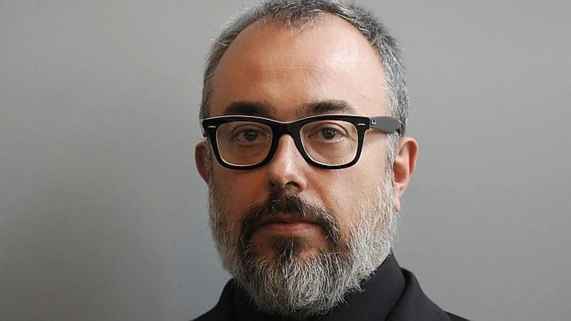 Álex de la Iglesia alaba Black Mirror: Bandersnatch y genera controversia