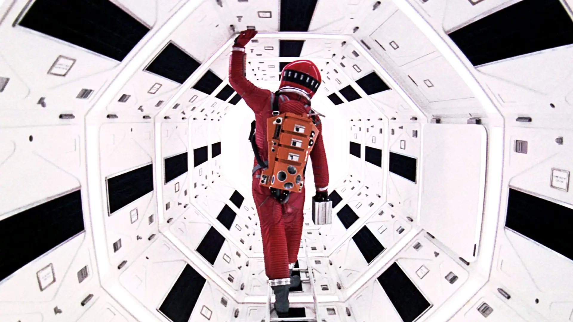 The masterpiece of science fiction that Christopher Nolan considers a unique and impossible experience to explain