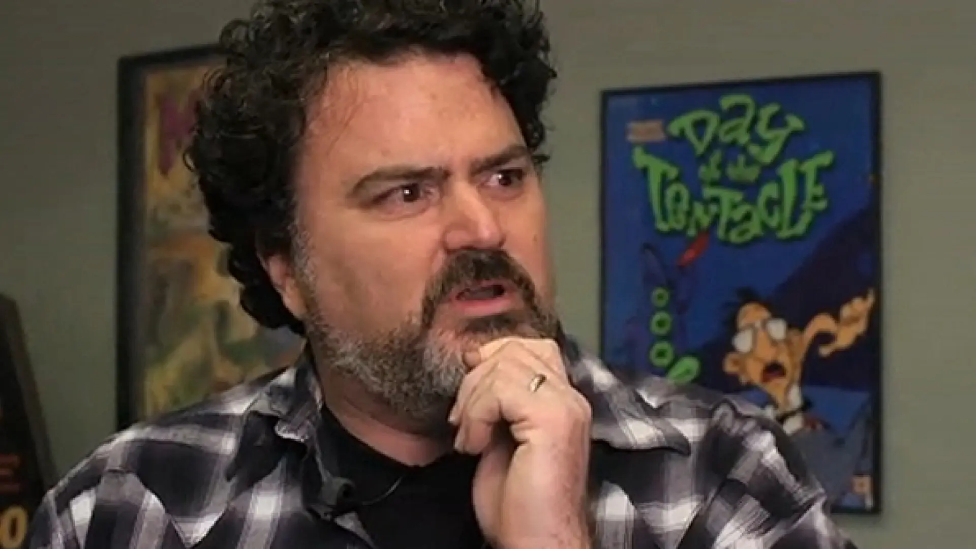Tim Schafer habla sobre la salida de Xbox, y la vuelta de Double Fine como estudio independiente: "Asha no va a matar al perro. Le disparo yo"