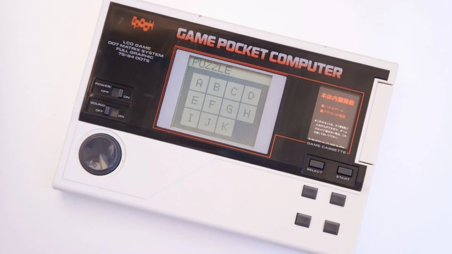Epoch Game Pocket Computer, la primera consola portátil de la historia ...