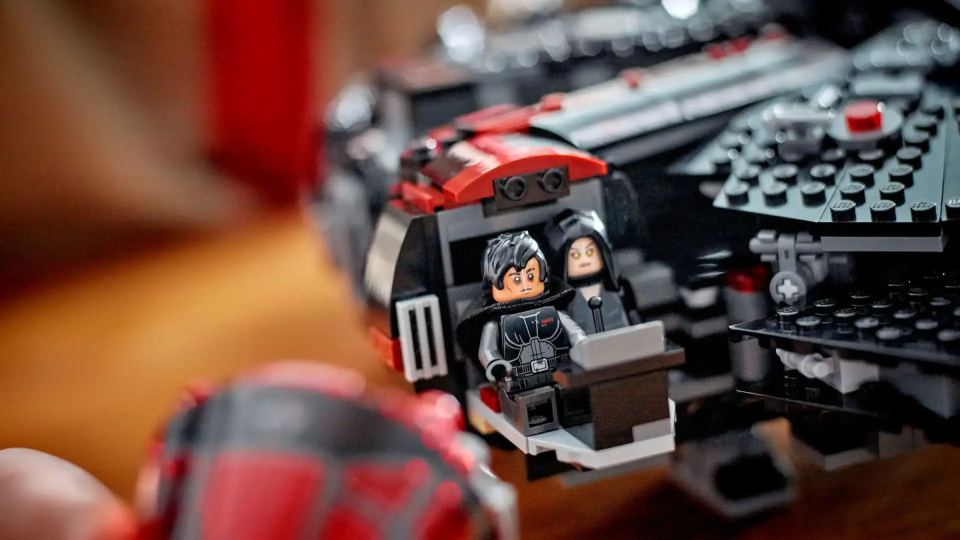 The Dark Millennium Falcon: a special and rather sought after LEGO with offer