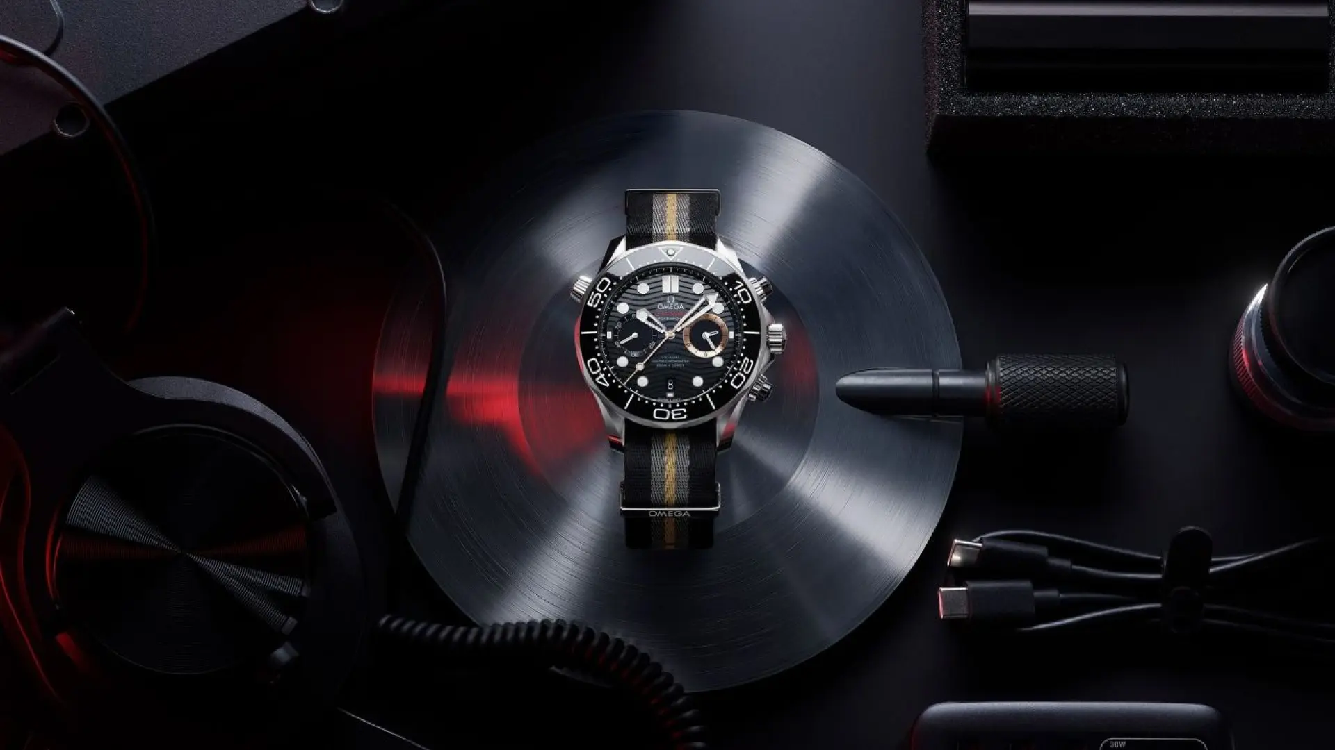 
         El lujoso reloj de James Bond en 007 First Light es real, pero prepara la cartera si lo quieres 
    