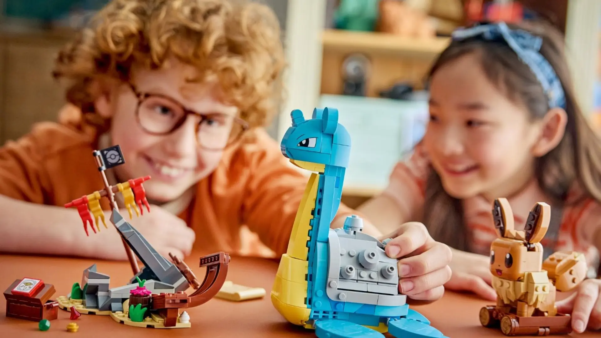 
         LEGO adelanta cinco nuevos Pokémon de su gama 'Smart Play', los cuales llegarán en 2027 
    