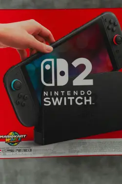 Nintendo Switch 2 + Mario Kart World