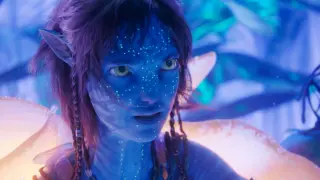 Kiri (Sigourney Weaver) in 20th Century Studios' AVATAR: FIRE AND ASH. Photo courtesy of 20th Century Studios. © 2025 20th Century Studios. All Rights Reserved.