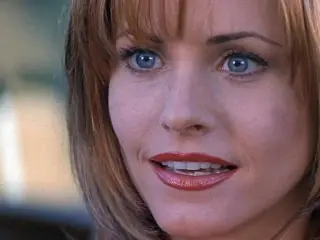 Courtney Cox en Scream (1996)