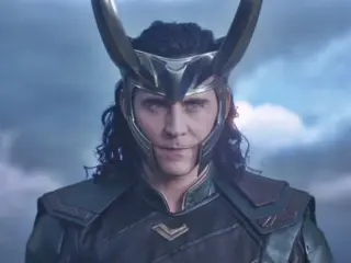 Tom Hiddleston
