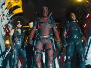 Shatterstar y Terry Crews en el tráiler de Deadpool 2