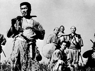 Los 7 Samuráis con Toshiro Mifune (Kikuchiyo) en primer plano