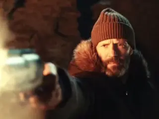 Jason Statham en Shelter