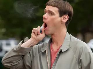 Dos tontos muy tontos (1994) - Lloyd (Jim Carrey)