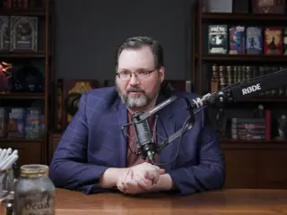 Brandon Sanderson