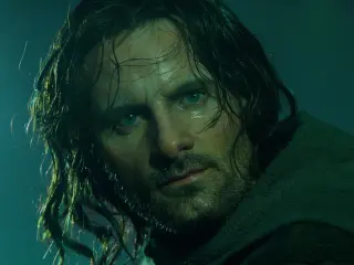 La estatua oficial de Aragorn de El señor de los anillos