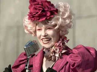 Elizabeth Banks en Los juegos del hambre