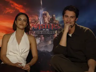 Camila Mendes y Nicholas Galitzine hablan con HobbyConsolas