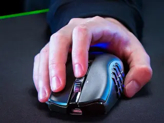 Razer Naga V2 Pro