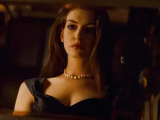 Anne Hathaway en El caballero oscuro: La leyenda renace
