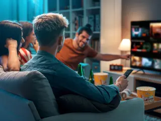Ver la televisión