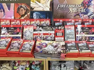 Así se promociona Fire Emblem Fortune's Weave en Japón