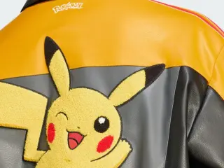 Chaqueta Adidas de Pikachu, una de las novedades por el 30º aniversario