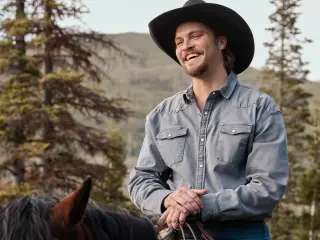 Marshals: Una historia de Yellowstone - Kayce Dutton (Luke Grimes)