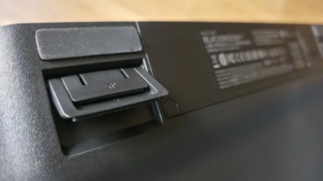 Razer Blackwidow V4 Low-Profile Tenkeyless Hyperspeed Wireless
