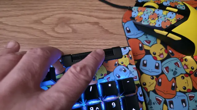 Razer Blackwidow V4 X Pokémon Edition