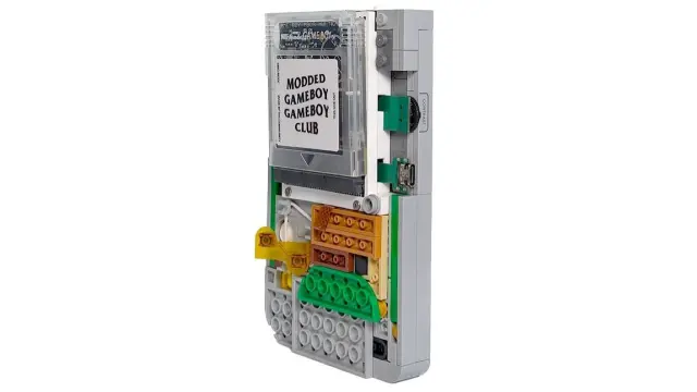 Este mod convierte tu LEGO Game Boy en una consola totalmente funcional sin emulación