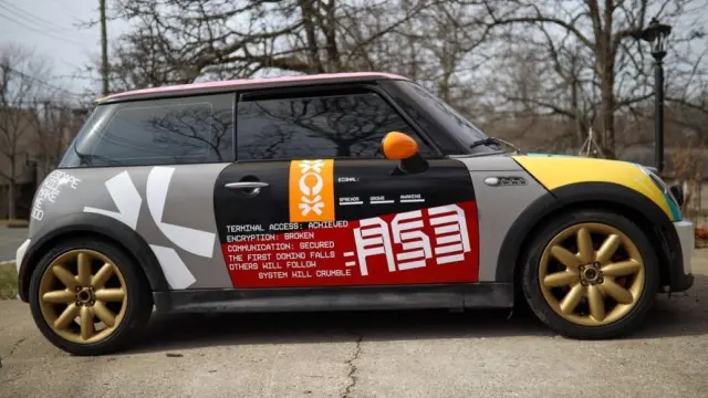 Un fan de Marathon, newhouj, tunea su Mini para celebrar el lanzamiento del FPS multijugador