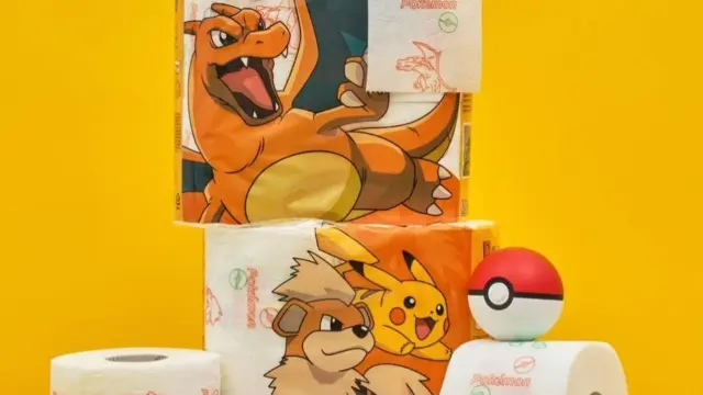 La marca Renova ha lanzado papel higiénico y pañuelos temáticos de la franquicia Pokémon