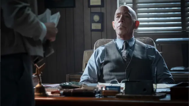 J.K. Simmons en Los Westies