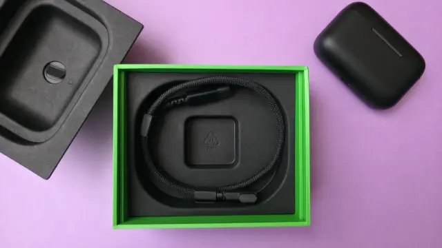 Razer Hammerhead V3 Hyperspeed, unboxing