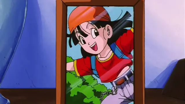 Goku lanza un Kame Hame Ha x10 contra Pan y Chi Shinron