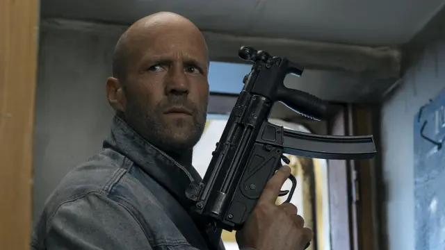 El motín (2026) - Cole Reed (Jason Statham)
