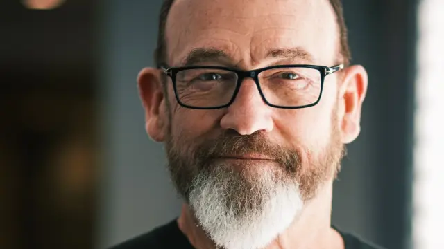 Chuck Russell