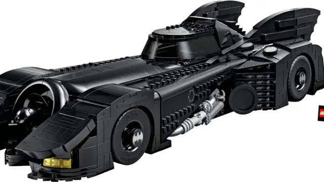 LEGO Batmóvil de Batman vuelve