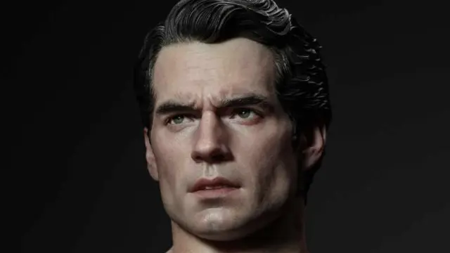 Henry Cavill como Superman en la nueva figura Inart