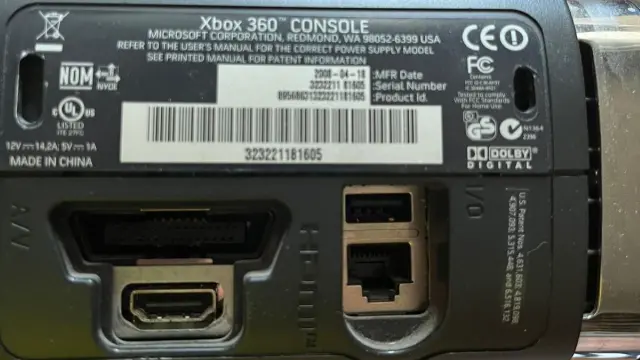 Antena Wi-Fi de Xbox 360 y conector del disco duro