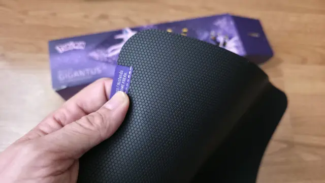 Razer Gigantus V2 Espeon Umbreon