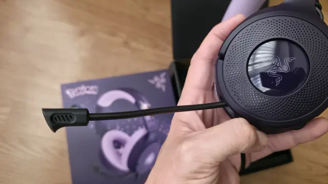 Razer Kraken V4 X Espeon Umbreon