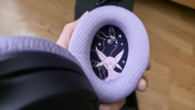 Razer Kraken V4 X Espeon Umbreon
