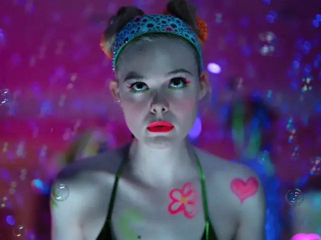 Margo tiene problemas de dinero