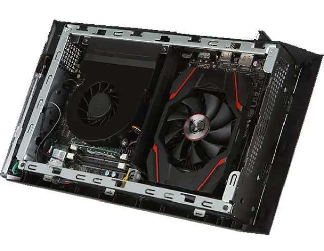 El espacio interior del MSI Trident 3, cualquiera de sus versiones, está calculado al milímetro.