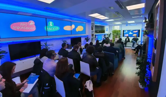 Miembros de PlayStation España durante la presenta su Memoria de actividades de Responsabilidad Social Corporativa 2019