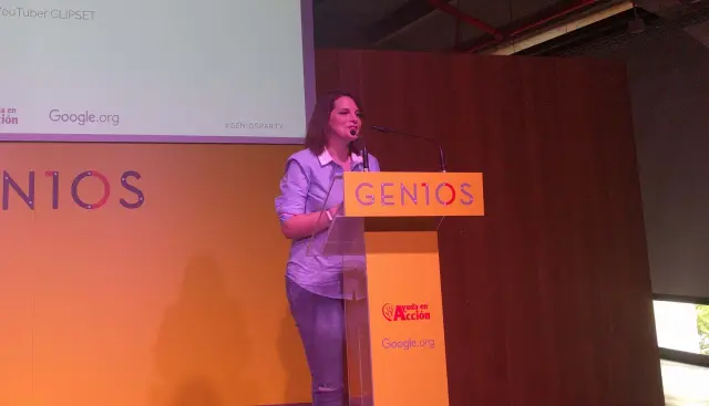 Carolina Denia, fundadora de Clipset, habló a los niños sobre su experiencia al frente de este canal de YouTube centrado en la tecnología.