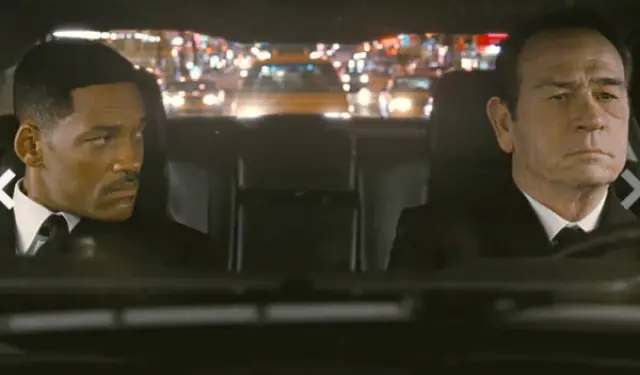 Agentes J y K