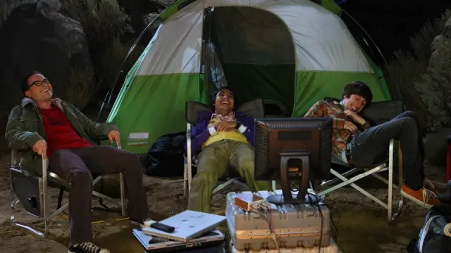 The Big Bang Theory - The Adhesive Duck Deficiency (3x08, 2010)