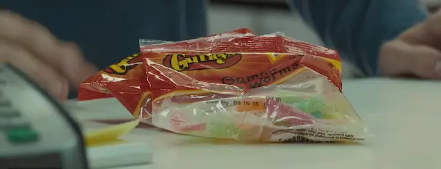 Bolsa de gominolas Spider-Man: Homecoming con la fecha de estreno del tráiler de Vengadores: Infinity War