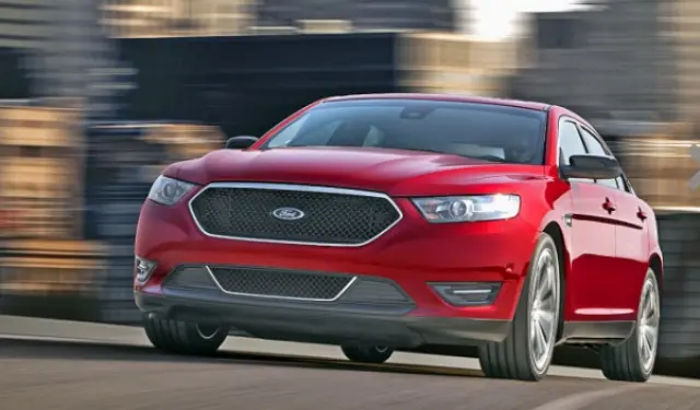 Ford Taurus 2011